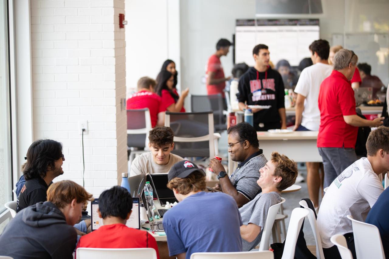 Students working together at LaunchpadOSU